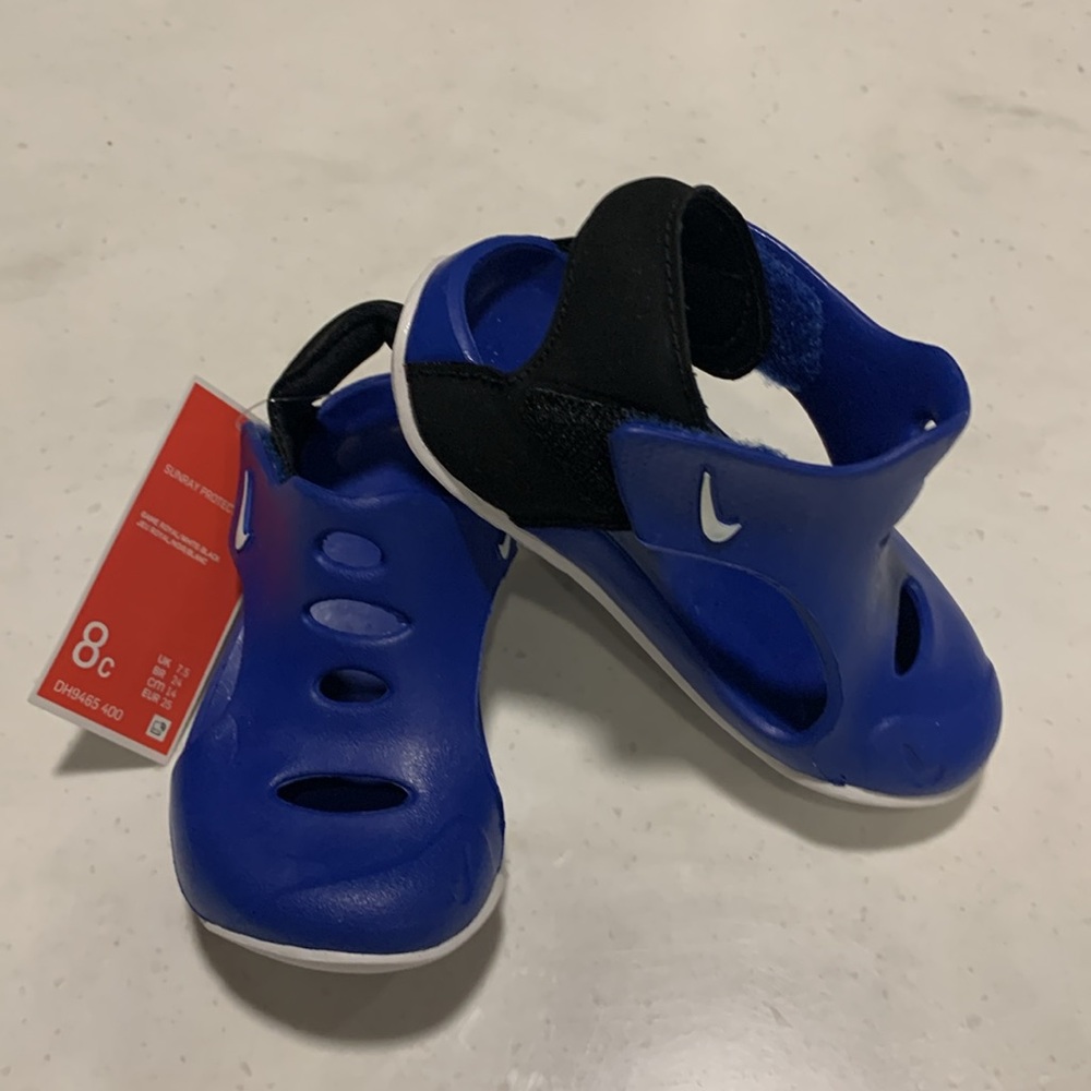 Nike Kids Sunray Protect Blue Shoe/Sandals Sz 8 NEW W/box Royal blue White Black